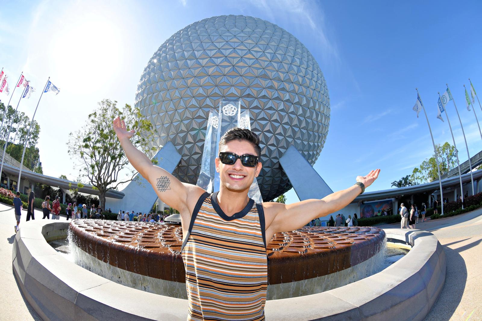 Spaceship Earth – a icônica geosfera que simboliza o EPCOT.