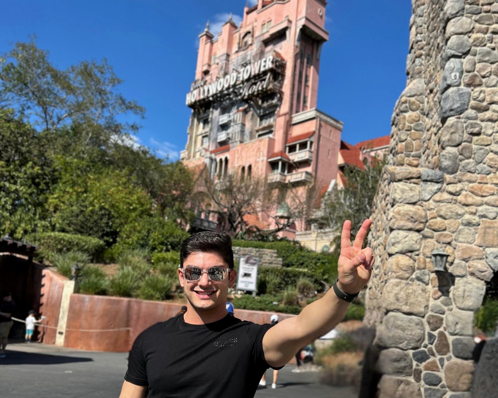 The Twilight Zone: Tower of Terror é uma atração do parque temático Disney's Hollywood Studios.